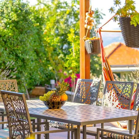 Villa Garden Splitska