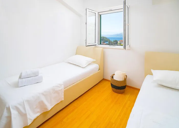 Villa Garden Splitska